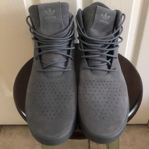 Adidas Hightop Gray with Gold Highlights.